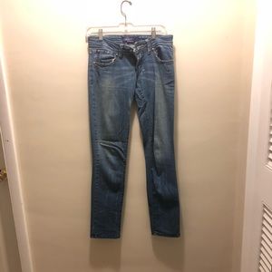 EUC Miley Max Straight Leg Skinny Jeans